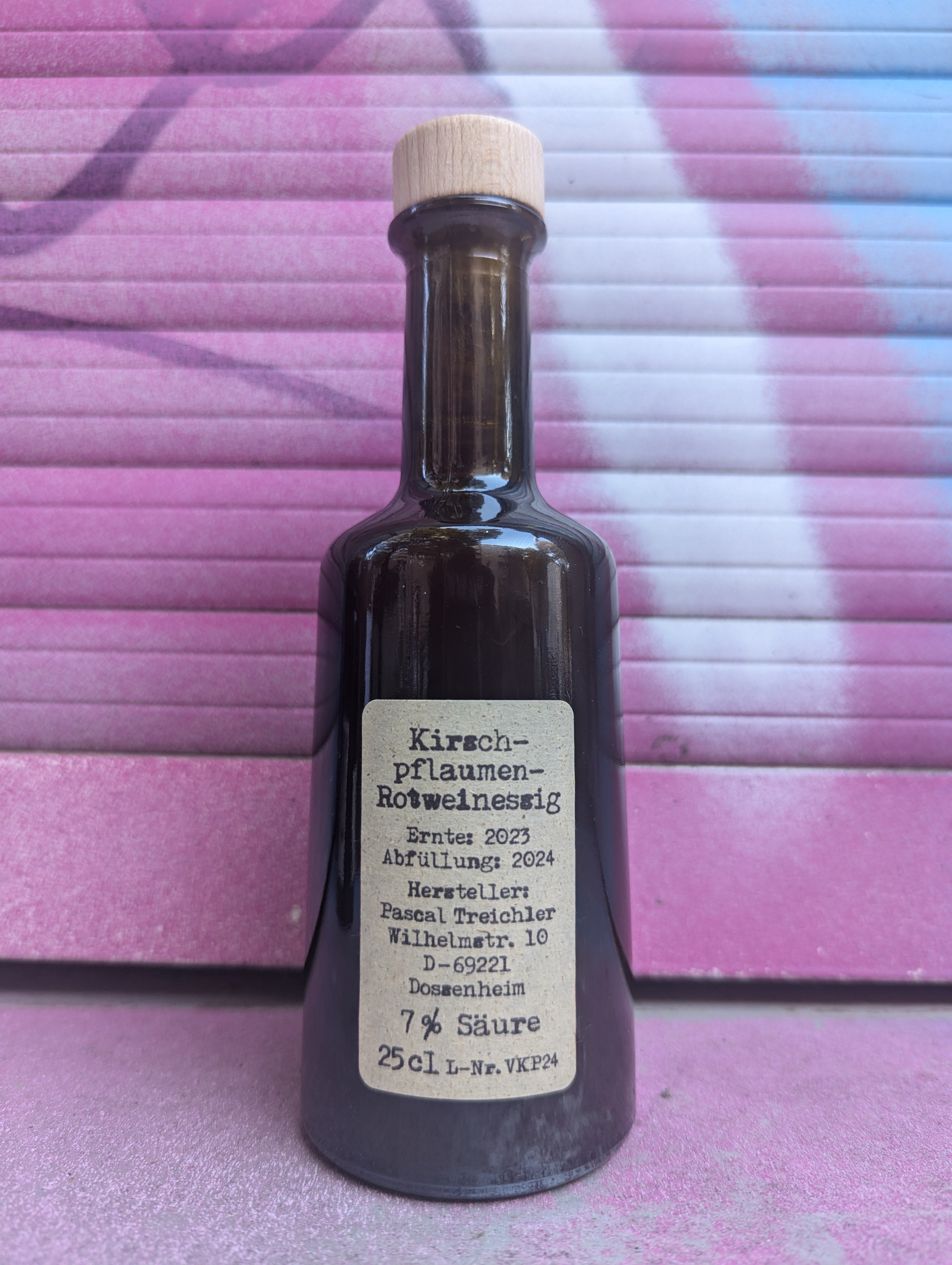 Pascal Treichler - La Vie Vivante - Vinegar